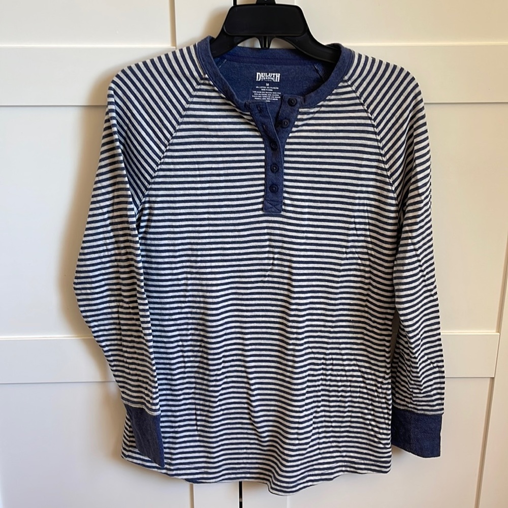 Women’s Duluth Trading Co Striped Navy Henley